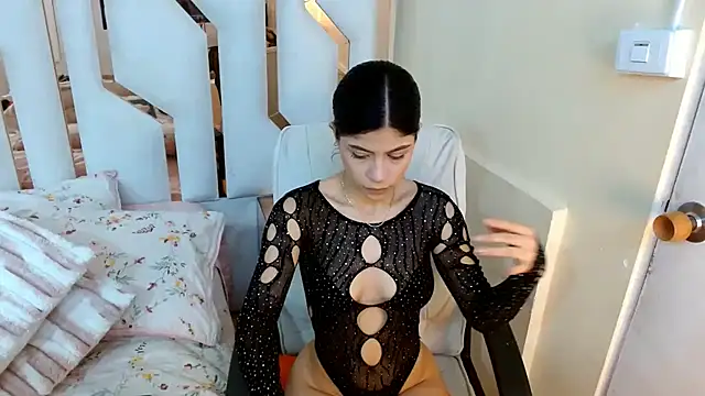 TifanyChill online show from 02/06/26, 06:44