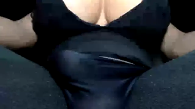 Snapshot of richelybigcock chatting on 05/24/26, 05:34 richelybigcock online show from 05/24/26, 05:34