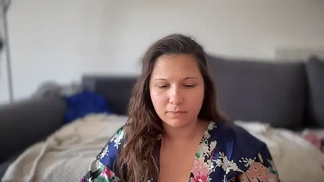 Snapshot of minette-sexy chatting on 09/18/25, 08:49 minette-sexy online show from 09/18/25, 08:49