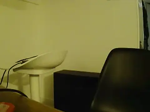 Snapshot of L0cKyseven77 chatting on 01/31/25, 02:58 L0cKyseven77 online show from 01/31/25, 02:58