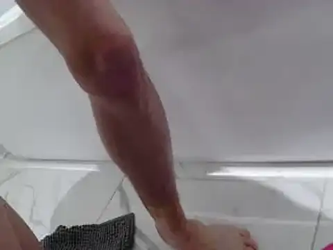 Snapshot of L0cKyseven77 chatting on 02/13/25, 11:47 L0cKyseven77 online show from 02/13/25, 11:47