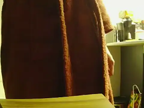 Snapshot of L0cKyseven77 chatting on 02/23/25, 10:42 L0cKyseven77 online show from 02/23/25, 10:42