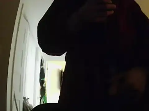 Snapshot of L0cKyseven77 chatting on 02/24/25, 11:41 L0cKyseven77 online show from 02/24/25, 11:41