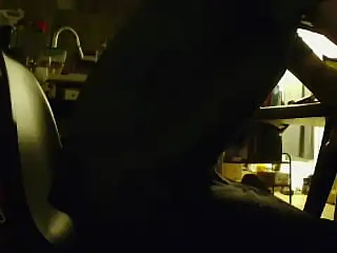 Snapshot of L0cKyseven77 chatting on 02/28/25, 02:20 L0cKyseven77 online show from 02/28/25, 02:20