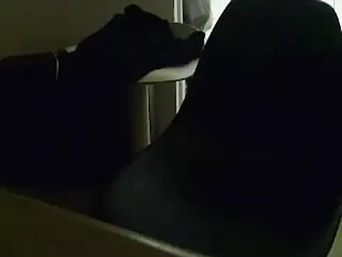 Snapshot of L0cKyseven77 chatting on 03/08/25, 10:22 L0cKyseven77 online show from 03/08/25, 10:22