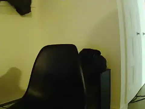 Snapshot of L0cKyseven77 chatting on 03/15/25, 09:52 L0cKyseven77 online show from 03/15/25, 09:52