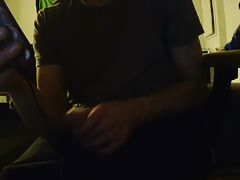 Snapshot of L0cKyseven77 chatting on 09/12/25, 03:39 L0cKyseven77 online show from 09/12/25, 03:39