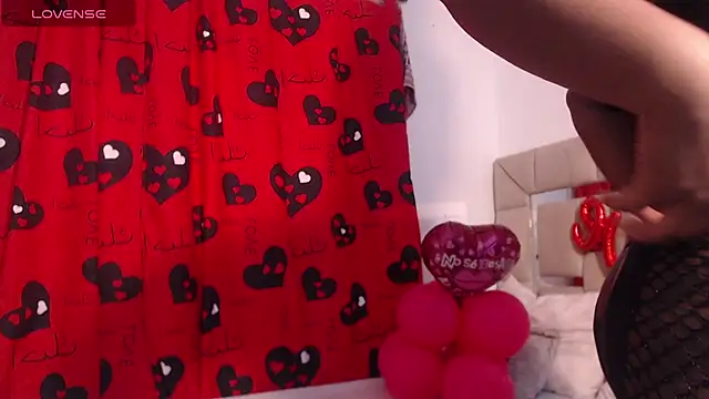 keilysofia online show from 02/16/25, 07:27