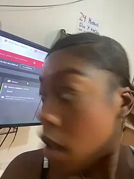 keilysofia online show from 10/13/25, 09:15