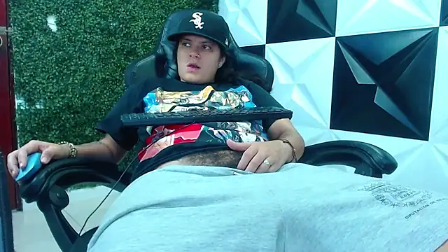 snowflake xxx online show from 02/25/25, 07:36