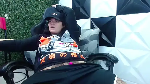 snowflake xxx online show from 03/17/25, 09:02