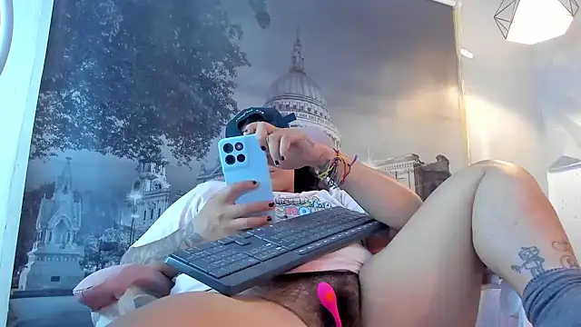 snowflake xxx online show from 10/03/25, 03:25