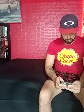 camiysebas21 online show from 12/31/24, 12:21