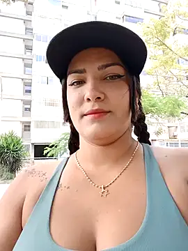 camiysebas21 online show from 09/30/25, 04:56