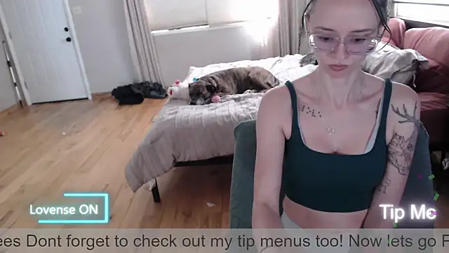 Plantbabeee online show from 05/19/26, 05:30