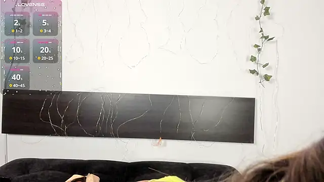 eleecttraa 12 online show from 12/03/24, 10:29