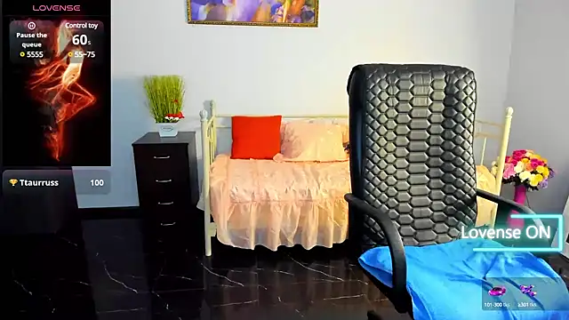 Julia Dean online show from 03/22/25, 04:15