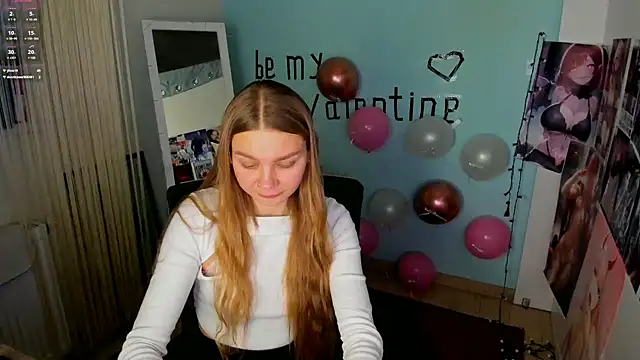 Molly sweetie online show from 02/19/25, 10:01