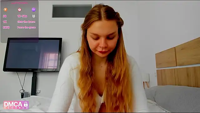 Molly sweetie online show from 04/19/26, 06:13