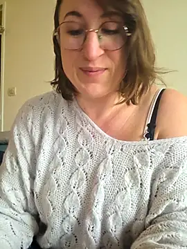 minierose online show from 02/15/26, 12:03