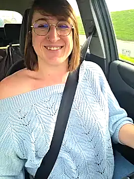 minierose online show from 02/16/26, 11:50