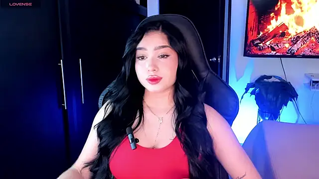 Snapshot of Abbye_blue01 chatting on 05/28/26, 11:24 Abbye blue01 online show from 05/28/26, 11:24