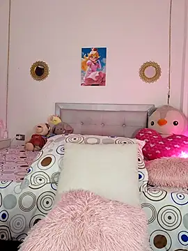 Roxy SexyDiaz online show from 04/18/26, 07:07