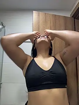 GiselOrtiz online show from 12/14/25, 10:53