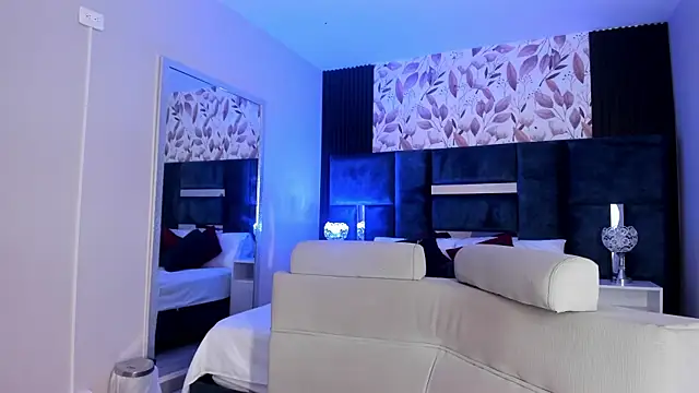 GiselOrtiz online show from 06/03/26, 10:51