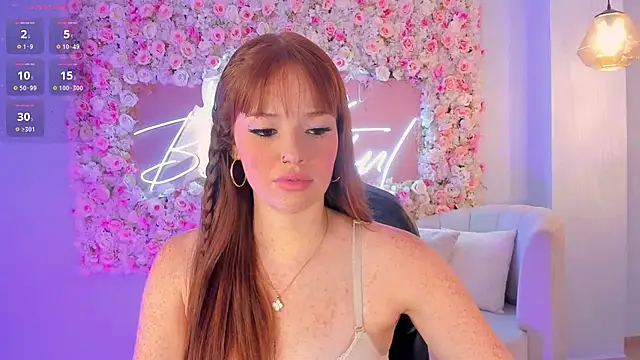 CorinneRusso online show from 02/09/25, 04:14