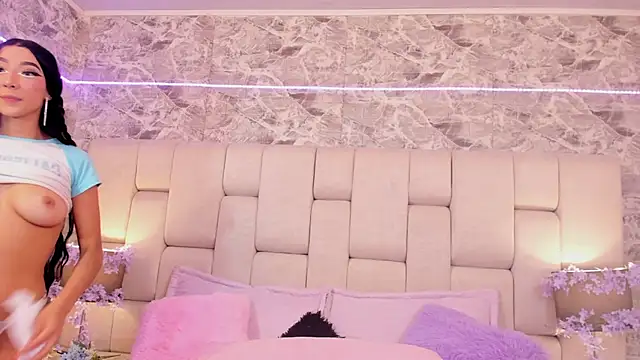 ZendayaGrey online show from 02/13/25, 11:15