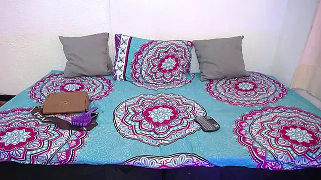  joanne and oliver  online show from 03/13/26, 03:07