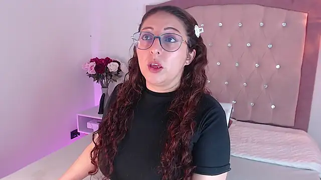 AnnadirtyXo online show from 02/04/25, 04:59