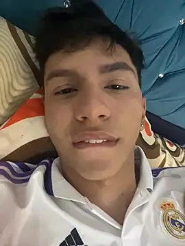 Leonarrrd 01 online show from 12/14/24, 03:40