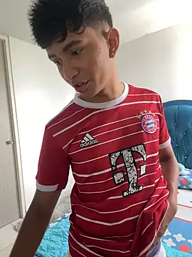 Leonarrrd 01 online show from 03/10/25, 07:40