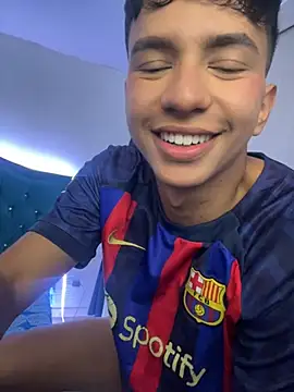 Leonarrrd 01 online show from 03/22/25, 02:37