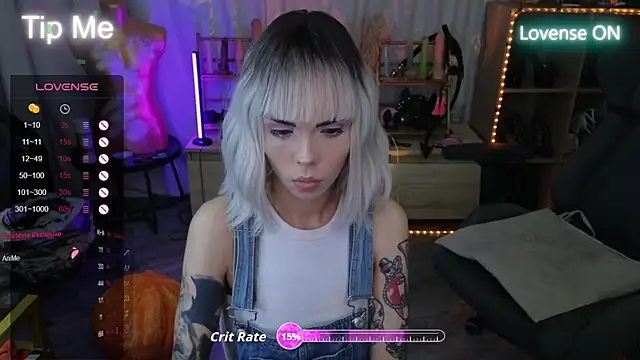 Kerry Kirk online show from 10/22/25, 10:09