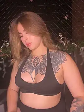 ValerieHilton online show from 01/17/25, 12:42