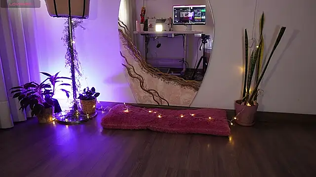 chloebritto online show from 05/11/26, 04:26