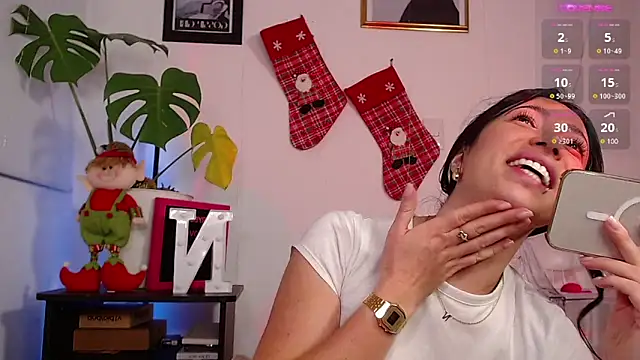 lilyy evanss online show from 12/07/24, 01:03