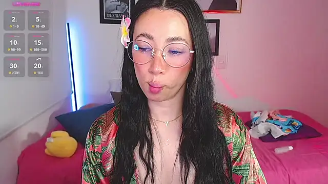 lilyy evanss online show from 02/20/25, 01:57