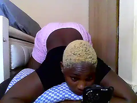 Snapshot of SexyKimberly23 chatting on 06/12/26, 10:36 SexyKimberly23 online show from 06/12/26, 10:36