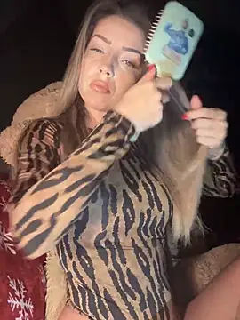 Snapshot of SonyaD_ chatting on 01/31/25, 01:54 SonyaD  online show from 01/31/25, 01:54