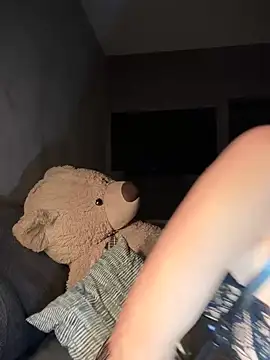 Snapshot of SonyaD_ chatting on 03/17/25, 03:14 SonyaD  online show from 03/17/25, 03:14