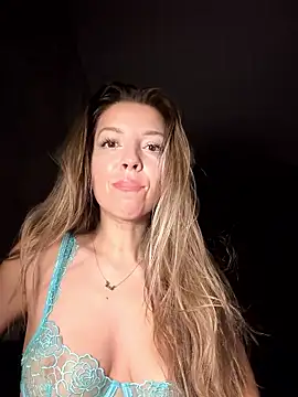 SonyaD  online show from 01/18/26, 04:05