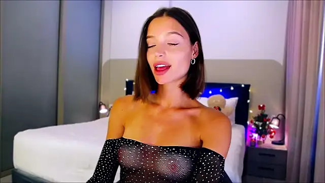 wow Mia online show from 12/30/24, 01:26