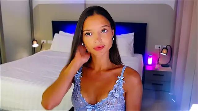 wow Mia online show from 02/20/25, 02:18