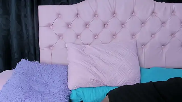 Applehot LRR online show from 02/08/25, 08:31