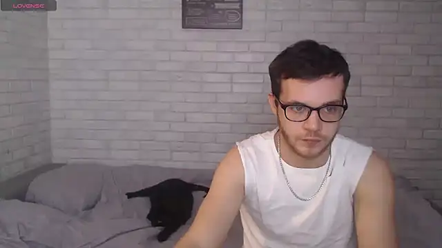 Fuckyoursecretary69 online show from 12/07/24, 10:45