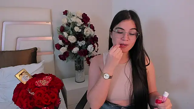 CamilaSofiia online show from 02/16/25, 01:03